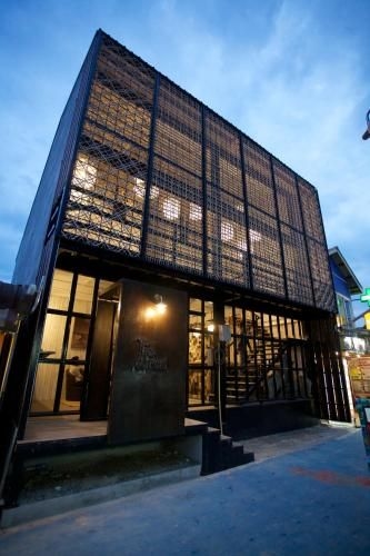 The Street Hostel0