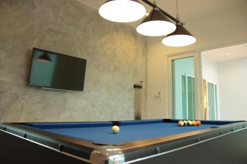 Pooltime Villa2