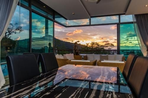 Kamala Seaview villa by Lofty1