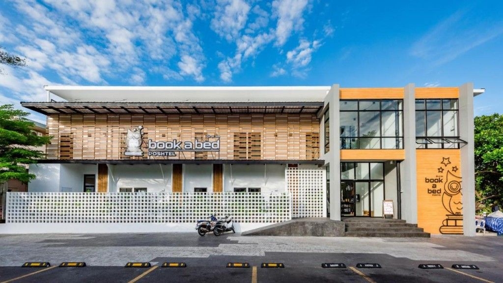 บุ๊ค อะ เบด พอชเทล (Book a Bed Poshtel)0