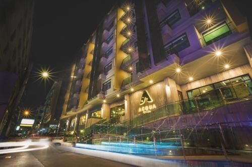 โรงแรมแอคควา (Acqua Hotel)0