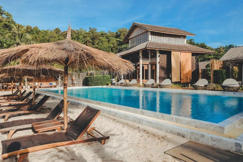 เรสท์ ซี รีสอร์ต เกาะกูด (Rest Sea Resort Koh Kood)0