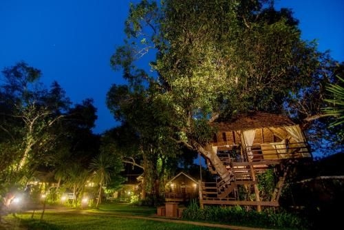 Banviewnam Camping & Resort1
