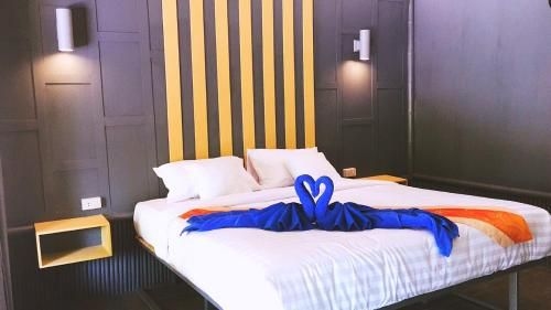 Phi Phi Sea and Hill Resort0