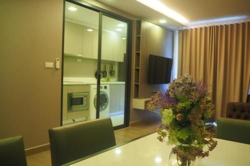Dazzle Residences2