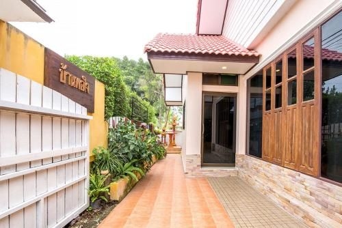 Baan Por Jai Pool Villa4