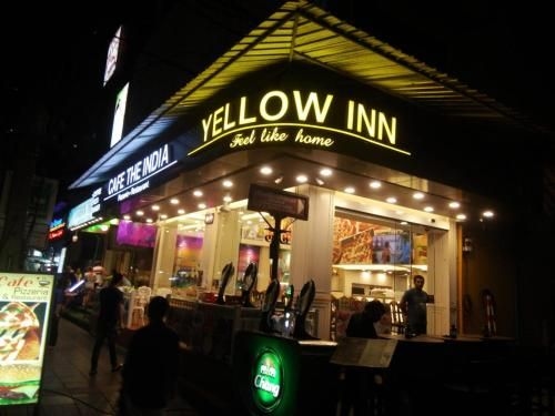 Yellow Inn4