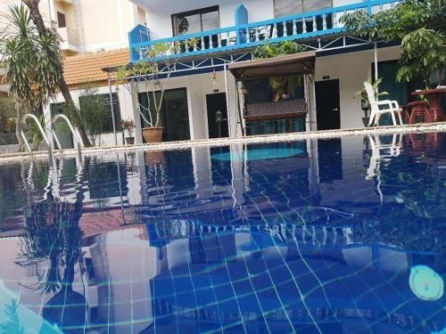 TEERAK HOLIDAY4