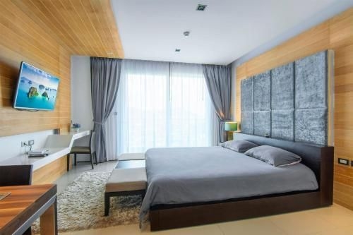 Emerald Terrace Patong0