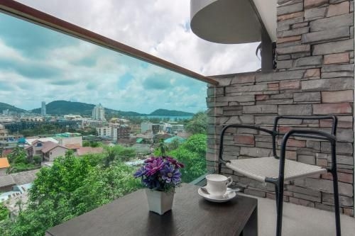 Emerald Terrace Patong2