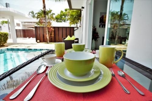 Paradise Villa by PHR2