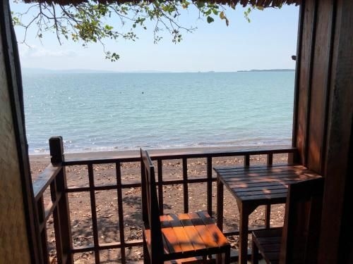Red Sand Beach Resort3