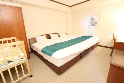 โรงแรมวินด์เซอร์ (HOTEL WINDSOR)3