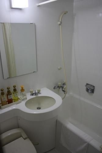 โรงแรม คินซุยเอน (Hotel Kinsui-en)4