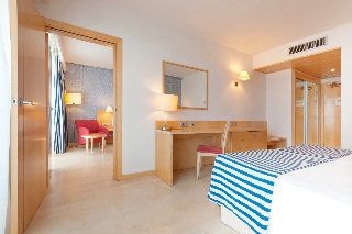Tryp Port Cambrils1