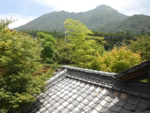 Yushoku Dougen Akou1