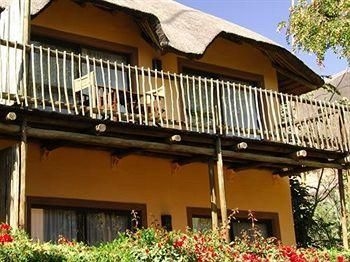 Chobe Marina Lodge3