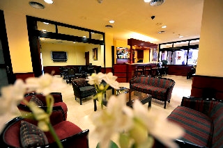 Hotel Glories0