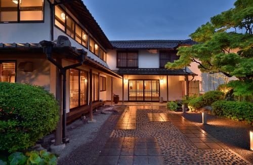 Nakoi Kan0