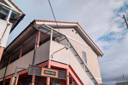 Hotel Park Light0
