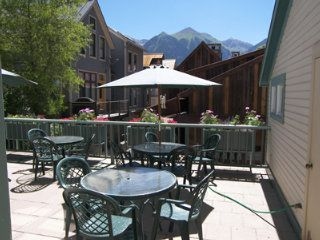 Aspen Street Inn1