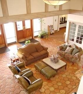 Crystal Inn Hotel & Suites-Cedar CIity1