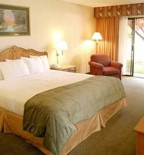 Crystal Inn Hotel & Suites-Cedar CIity4