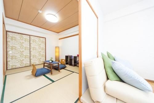 Awaji Central Room NC033