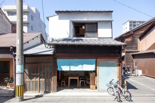 ฟูกูโอกะ เกสต์เฮาส์ ชิป (Fukuoka Guesthouse SHIP)0