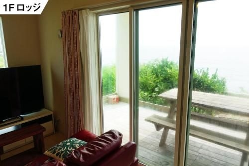 Minami bousou Ocean Front Vila Iwafune1