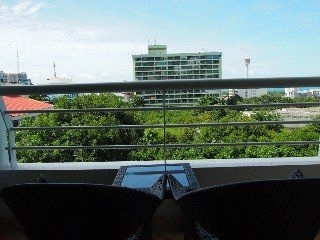 Abricole at Pattaya Hill1