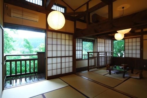 เรียวกัง ยูโนะซาโกะ (Ryokan Yunosako)3