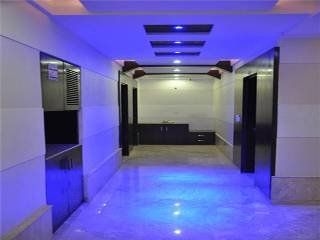 The Pearl Hotel Delhi0