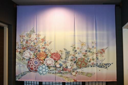 ฮานาคาริ (Hanaakari)4
