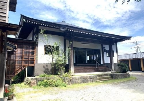 เรียวโกะจิ เทมเปิล (Ryokoji Temple)0