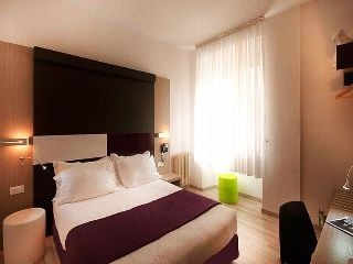Genius Dowton Hotel3