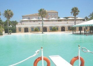 Blu Hotel Kaos2