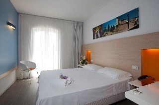 Blu Hotel Kaos3