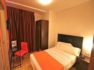 HOTEL H2 CACERES4