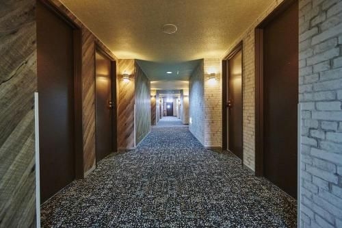 โรงแรมแอนเน็กซ์ รอยัล (Annex Royal Hotel)0