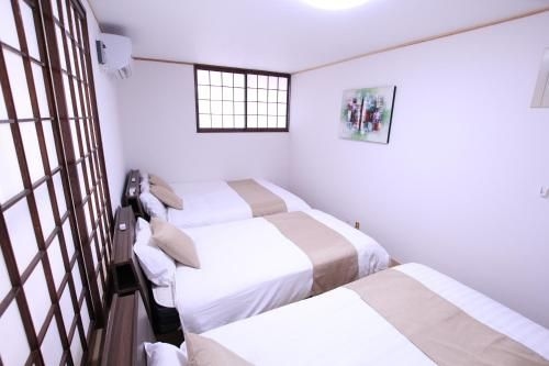 มาโฮโรบะ (Mahoroba)3
