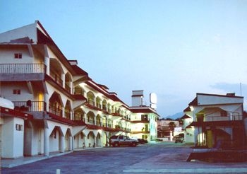 Best Western Go Inn0