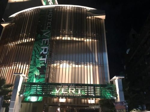 Hotel Vert (Love Hotel)0