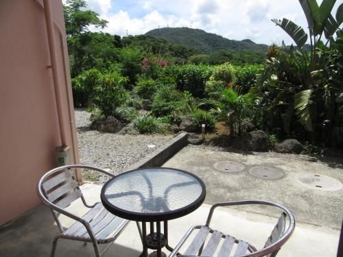 Hibis Resort3