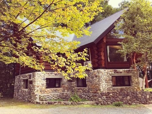 Hakuba Canadian Lodge1