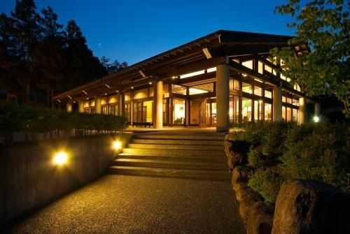โรงแรมคิโคริ (Hotel Kikori)0