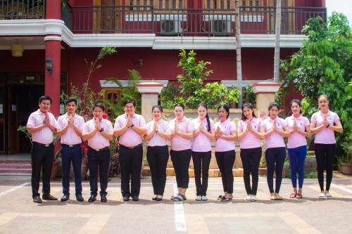 Botoum Hotel1