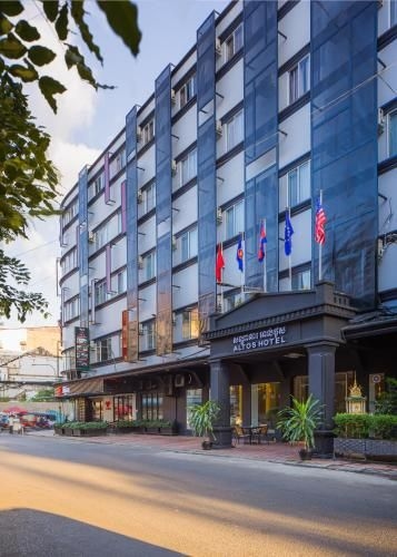 Altos Hotel0