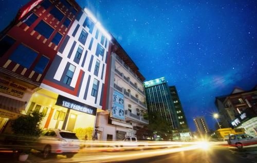The Panda Hotel0