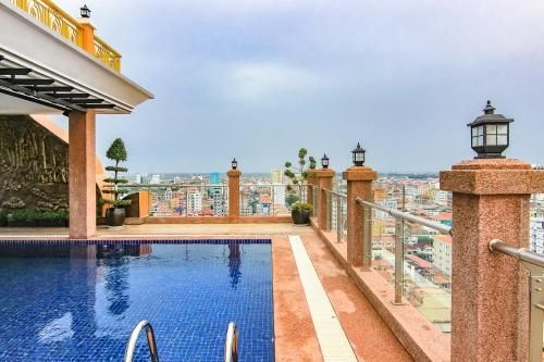 Queen Mansion3